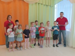 Воспитанники детского сада № 5 активно вступают в движение «ГТО»